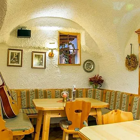 Hotel Gell 3*