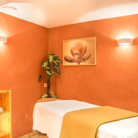 Hotel Gell 3*